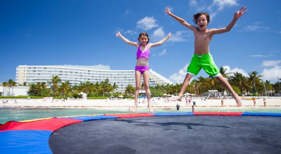 Waterfront Activities For Families: 5 Great Vacation Activities